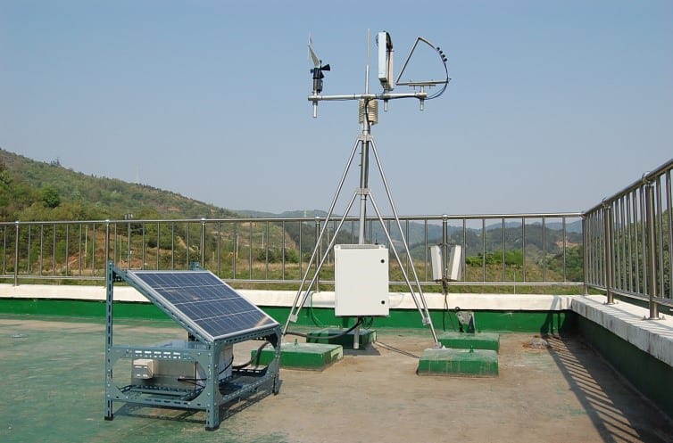 Determining solar power plant location with SP-110 silicon-cell pyranometers